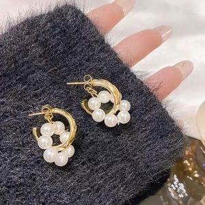 Unique and Gorgeous Floral Dangle / Dangling Earrings / Accessories / Jewelry